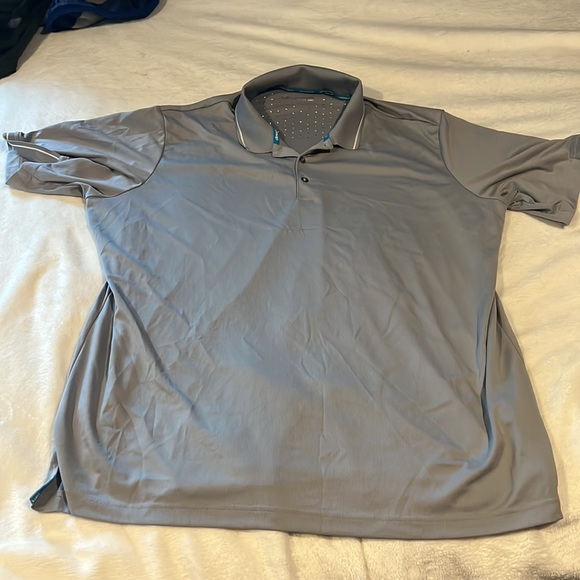 XXL ADIDAS CLIMA CHILL GREY GOLF SHIRT. - Picture 4 of 5